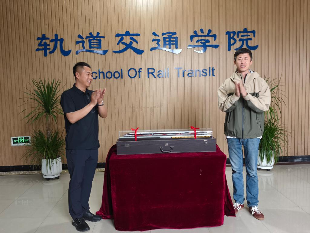 团委书记王晓骏