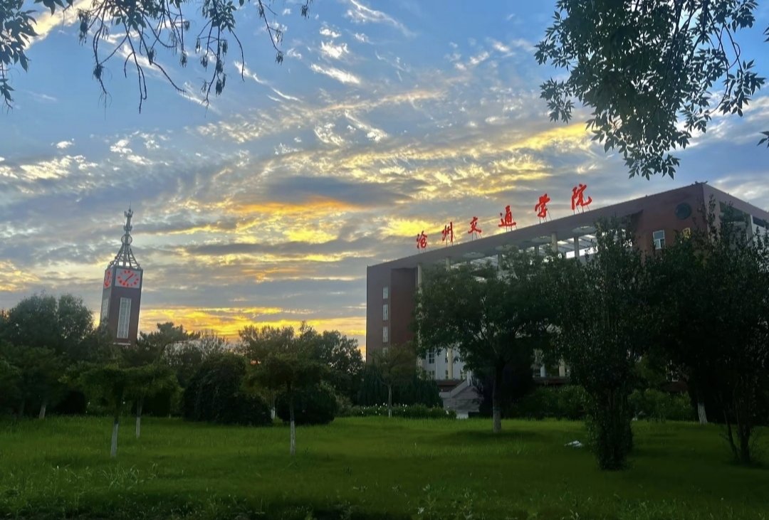 自建校以来耕耘于此的教职工们