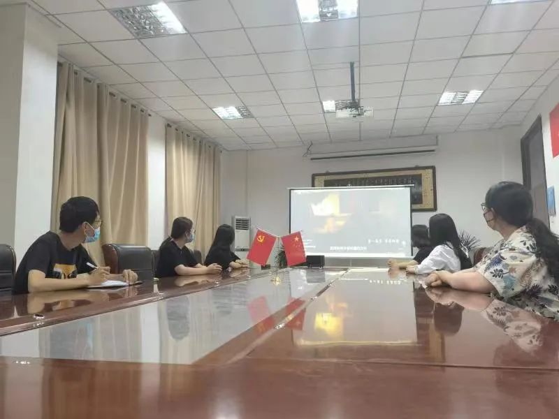 undefined 此次云团课由三部分组成